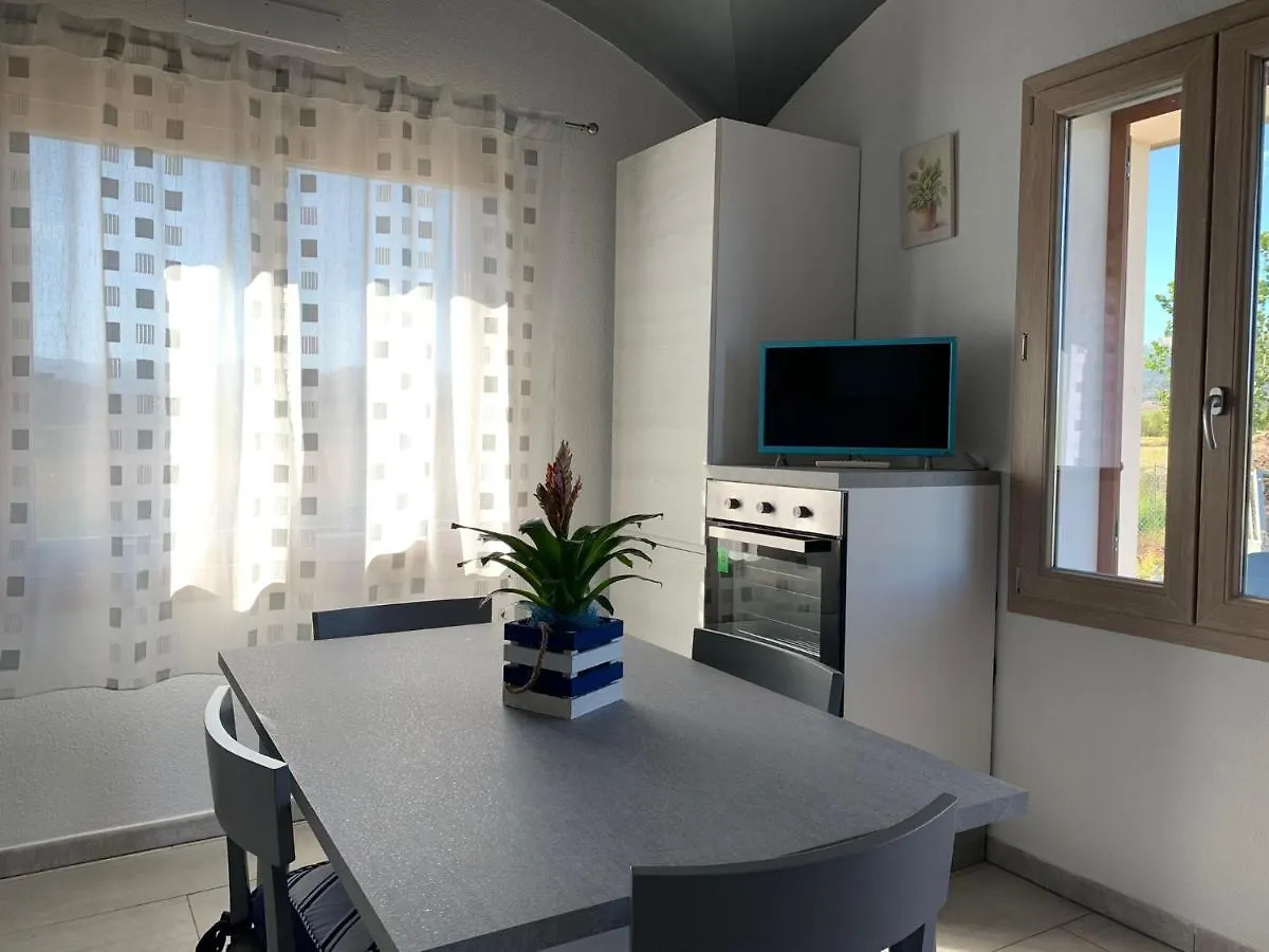 Appartamento Marina A Girasole Italy